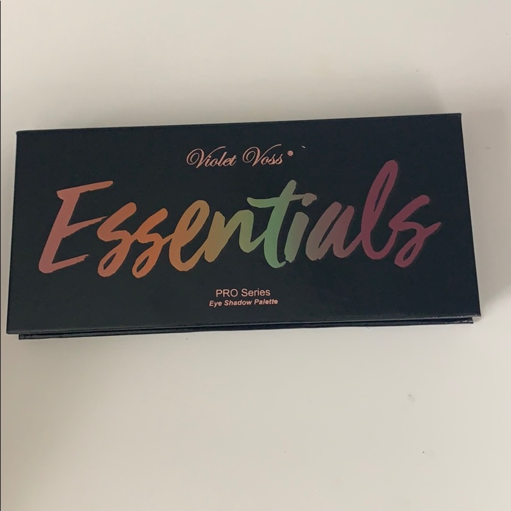 Violet Voss Essentials Eyeshadow